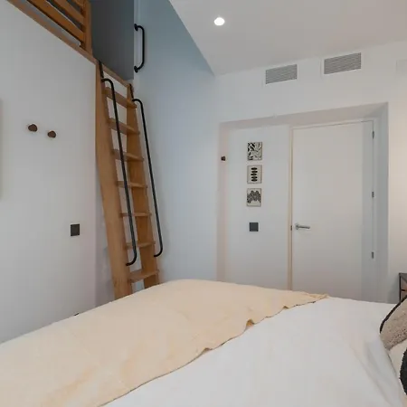 Exclusive Penthouse In Plaza La Merced Διαμέρισμα